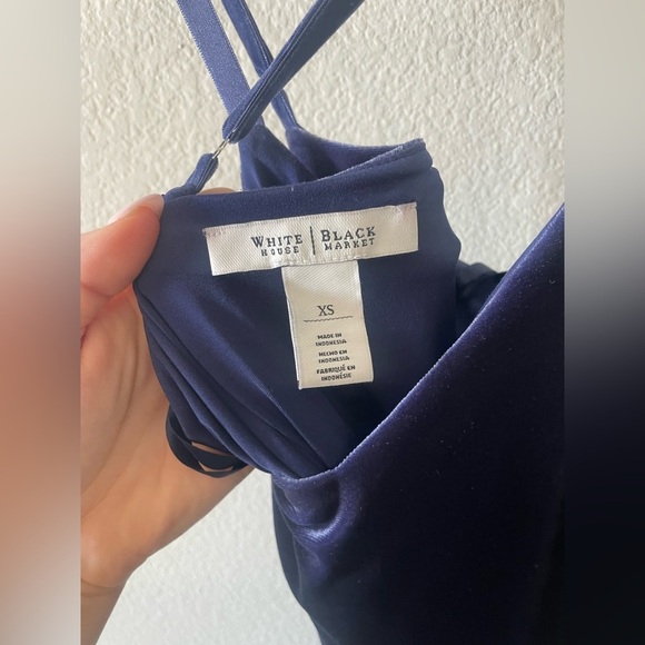 White House black market navy blue velvet spaghetti strap mini dress - Picture 3 of 4